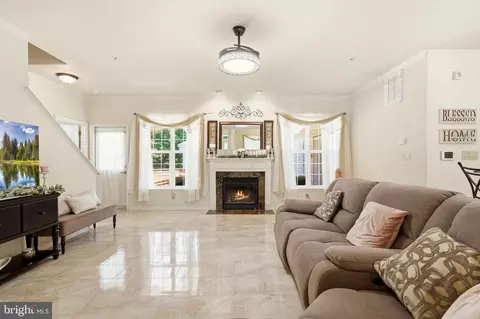 8005 Tiki Pl, Nanjemoy, MD 20662