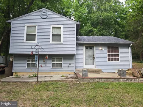 11528 Timberbrook Dr, Waldorf, MD 20601