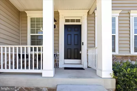 Exterior - 6735 Mccormick Dr, Bryans Road, MD 20616 photo 4 of 4