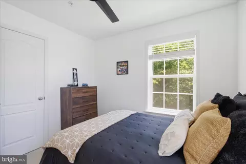 Bedroom - 6735 Mccormick Dr, Bryans Road, MD 20616 photo 5 of 7
