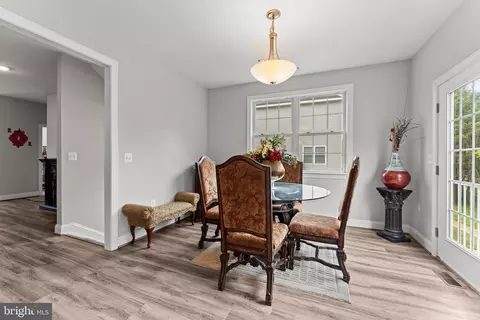 Dining - 982 Rye Dr, La Plata, MD 20646 photo 2 of 2