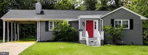 5281 Red Hill Dr, Indian Head, MD 20640