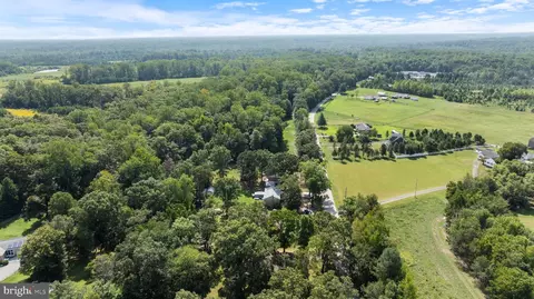 View/Area - 3754 Gardiner Rd, Waldorf, MD 20601 photo 7 of 10