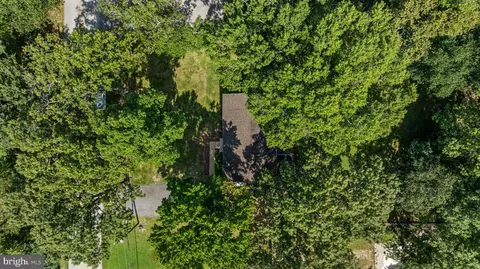 View/Area - 3754 Gardiner Rd, Waldorf, MD 20601 photo 2 of 10