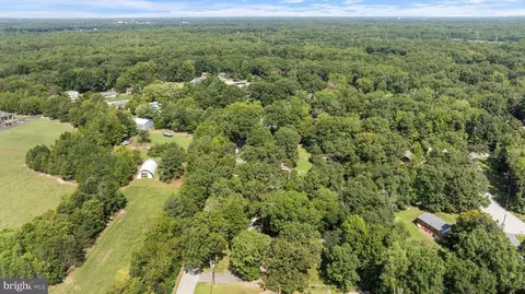 View/Area - 3754 Gardiner Rd, Waldorf, MD 20601 photo 4 of 10