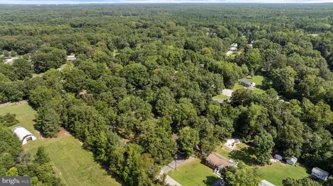 View/Area - 3754 Gardiner Rd, Waldorf, MD 20601 photo 3 of 10