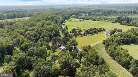 View/Area - 3754 Gardiner Rd, Waldorf, MD 20601 photo 6 of 10