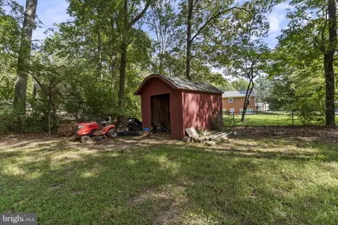 Exterior - 3754 Gardiner Rd, Waldorf, MD 20601 photo 7 of 13