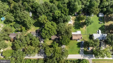 View/Area - 3754 Gardiner Rd, Waldorf, MD 20601 photo 8 of 10