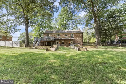 Exterior - 3754 Gardiner Rd, Waldorf, MD 20601 photo 5 of 13