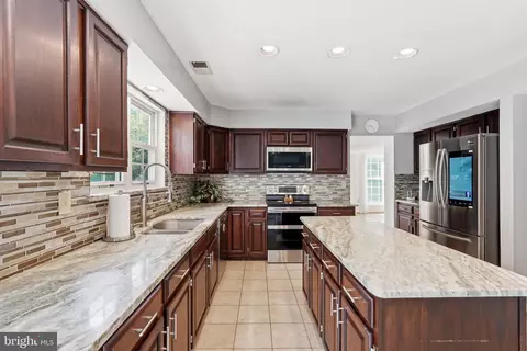 11305 Acton Dr, Waldorf, MD 20601