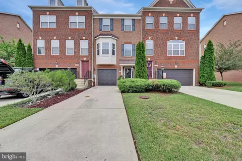 11752 Palm Desert Pl, Waldorf, MD 20602