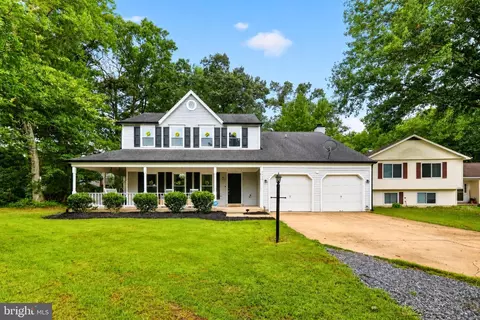 6508 Elk Ct, Waldorf, MD 20603
