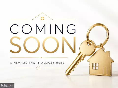 6207 Deerwood Ct, Waldorf, MD 20603