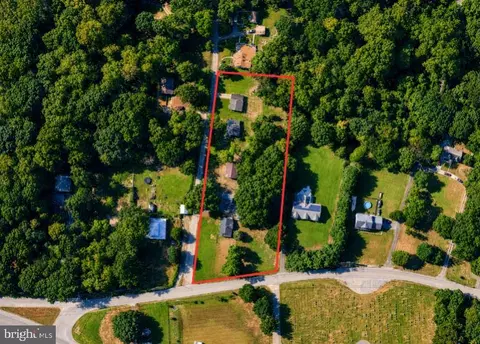 4137 Barrett Pl, Indian Head, MD 20640