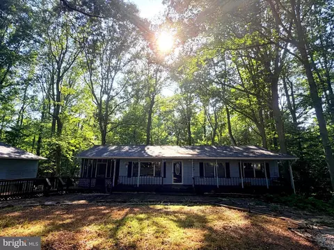 6315 Wilmers Pl, Hughesville, MD 20637