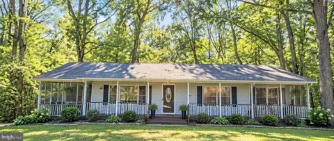 6315 Wilmers Pl, Hughesville, MD 20637