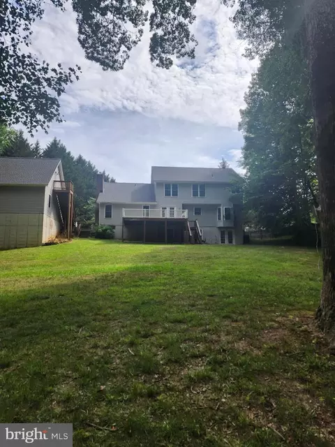 16956 Rivers Reach Ln, Hughesville, MD 20637