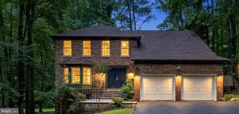 4350 Lady Trisha Ct, Pomfret, MD 20675