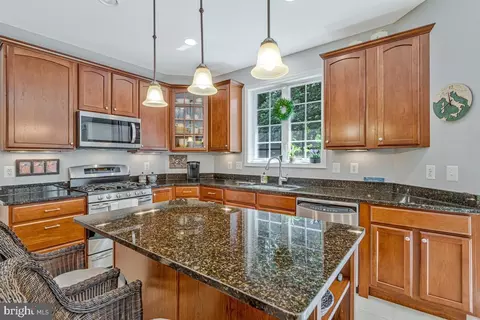 Kitchen - 11565 Magnolia Ct, Issue, MD 20645 photo 2 of 6