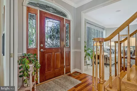 Entry Way - 11565 Magnolia Ct, Issue, MD 20645 photo 1 of 2