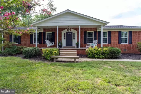 7349 Mary Dr, Port Tobacco, MD 20677