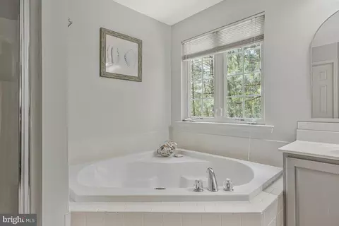 Bath - 11280 Lord Baltimore Dr, Issue, MD 20645 photo 2 of 3