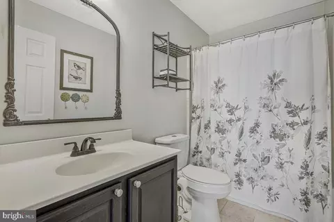 Bath - 11280 Lord Baltimore Dr, Issue, MD 20645 photo 3 of 3