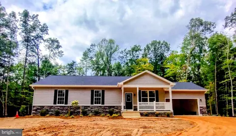 13135 Alyson Pl, Charlotte Hall, MD 20622