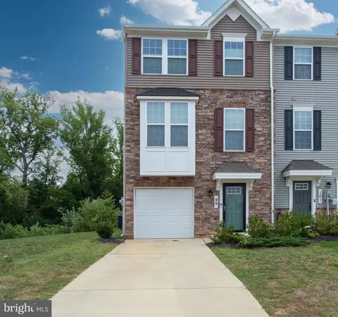 99 Caswell Dr, Indian Head, MD 20640