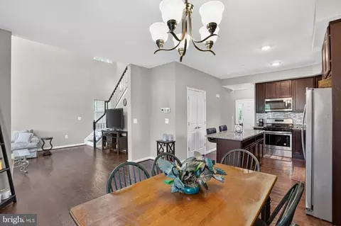 Entry Way - 29 Stuart, Indian Head, MD 20640 photo 5 of 7