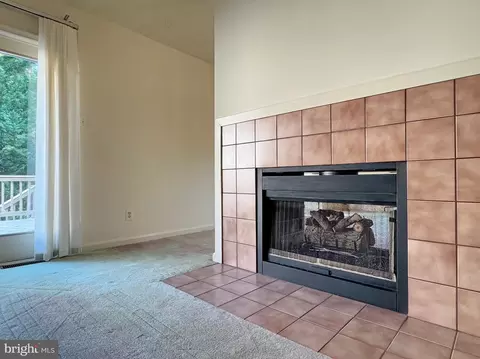 Living - 14495 Over Creek Dr, Issue, MD 20645 photo 6 of 12