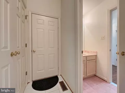 Entry Way - 14495 Over Creek Dr, Issue, MD 20645 photo 3 of 5