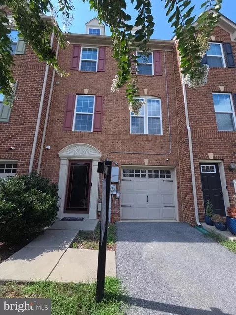 Exterior - 3166 High Rocks Pl, Waldorf, MD 20601 photo 6 of 7