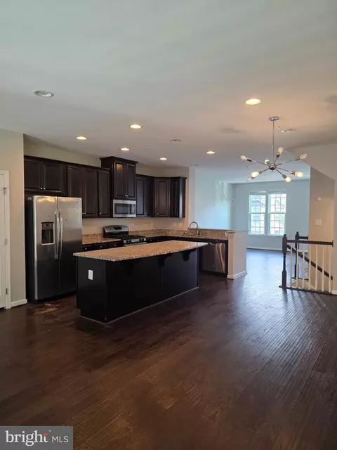 Kitchen - 3166 High Rocks Pl, Waldorf, MD 20601 photo 2 of 5