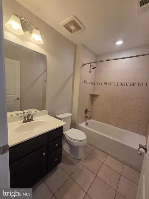 Entry Way - 3166 High Rocks Pl, Waldorf, MD 20601 photo 6 of 6