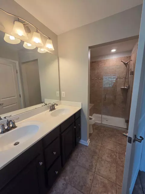 Bath - 3166 High Rocks Pl, Waldorf, MD 20601 photo 1 of 5