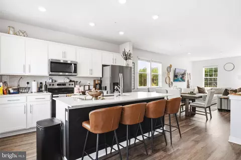 Kitchen - 369 Soft Rush Ln, La Plata, MD 20646 photo 2 of 2