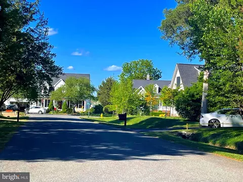 View/Area - 14645 Balsam Ct, Swan Point, MD 20645 photo 1 of 5
