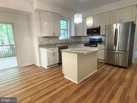 Kitchen - 14645 Balsam Ct, Swan Point, MD 20645 photo 1 of 2