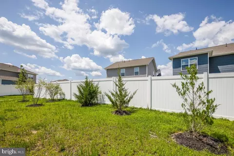 Exterior - 554 Fawn Meadow Ln, La Plata, MD 20646 photo 7 of 7