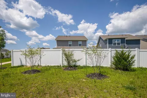 Exterior - 554 Fawn Meadow Ln, La Plata, MD 20646 photo 6 of 7