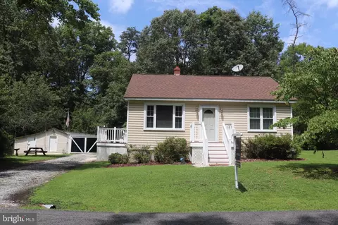 2210 Sandy Point Rd, Nanjemoy, MD 20662