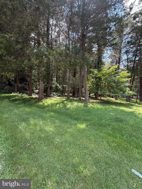 11915 Limestone Ct, Swan Point, MD 20645 photo 2