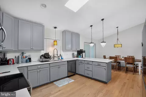 Kitchen - 14750 Jennifer Ct, Swan Point, MD 20645 photo 1 of 2