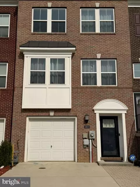 5822 John Keats Pl, White Plains, MD 20695