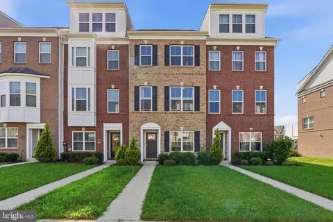 11504 Mary Shelley Pl, White Plains, MD 20695
