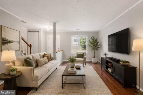 57 Riverside Run Dr, Indian Head, MD 20640