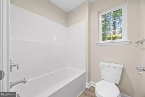 Bath - 11330 Lord Baltimore Dr, Issue, MD 20645 photo 4 of 5