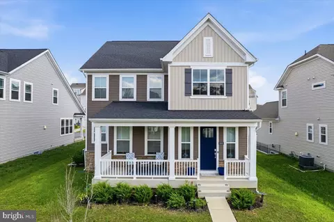 5688 Lewis Carroll Dr, White Plains, MD 20695